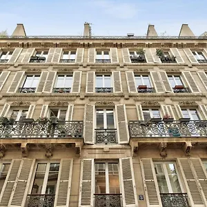 nice-calm-and-modern-flat-nearby-grands-boulevards-in.fr-paris.fr/